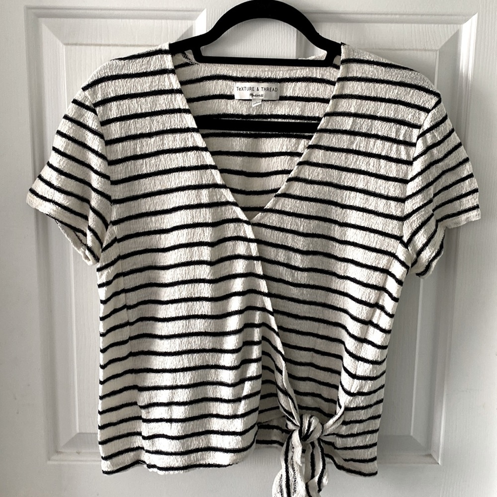 Madewell wrap shirt. Size small.